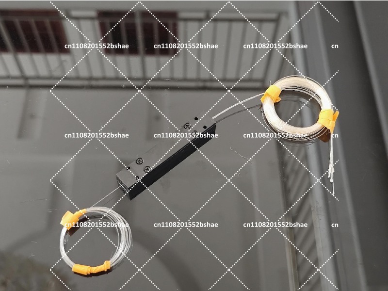 Industrial Laser Uses - Combinatore di Sorgenti Laser, Indicatore Luminoso