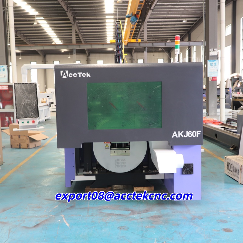 Macchinario per Lavorazione Tu - Industrial Laser Cutter Price recensione e prezzo