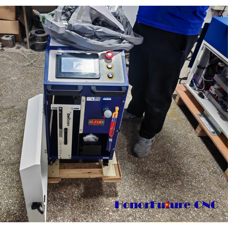 Macchina Industriale per Puliz - Industrial Laser For Cleaning recensione e prezzo
